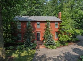 1277 Westhill Dr SW, Rochester, MN 55902