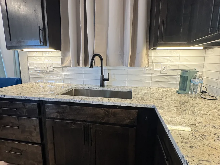 3019 Waco St — Photo 9