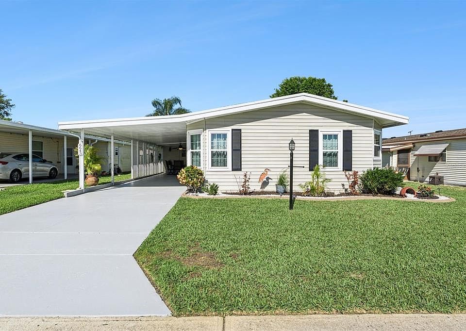 1st image of 6643 WESTCHESTER DRIVE NE