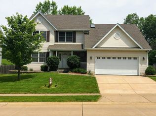 3530 Raleigh Ave, Bettendorf, IA 52722