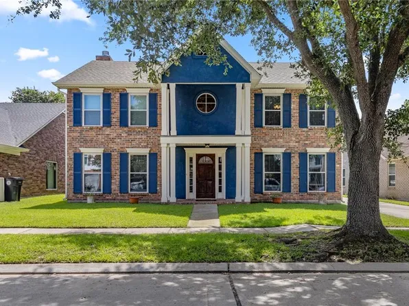 1424 De Battista Pl, New Orleans, LA 70131