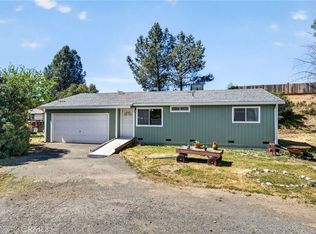 2888 Meadow Creek Rd, Clearlake Oaks, CA 95423