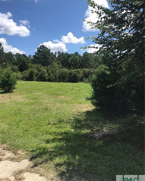 2nd image of 399 Hodgeville Rd