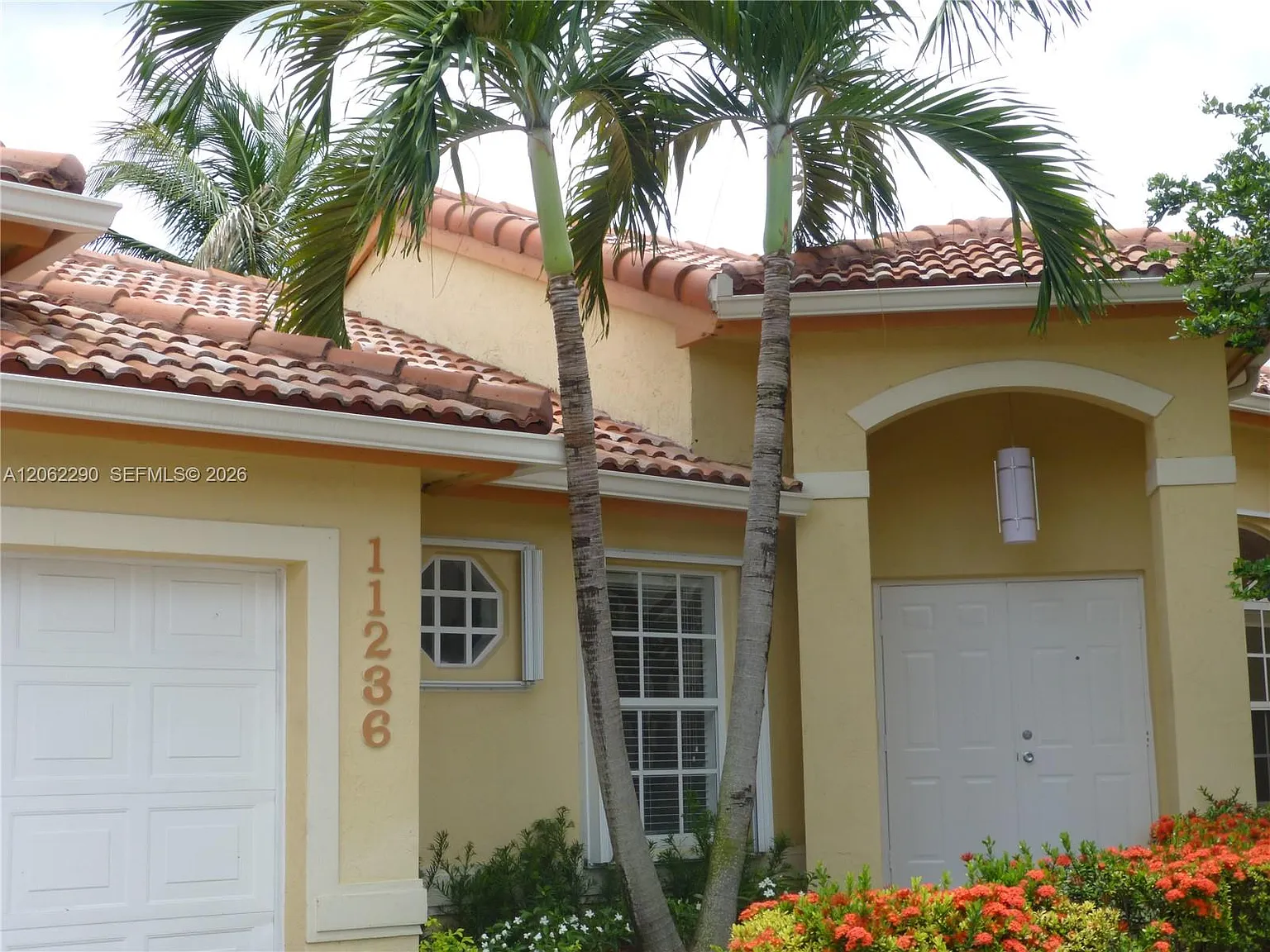 Doral Isles Cayman — Photo 2