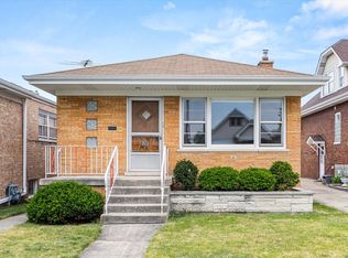 2624 Clinton Ave, Berwyn, IL 60402
