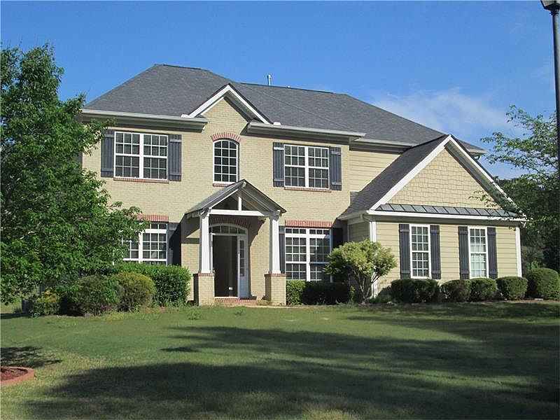 1st image of 63 Beaconsfield Dr