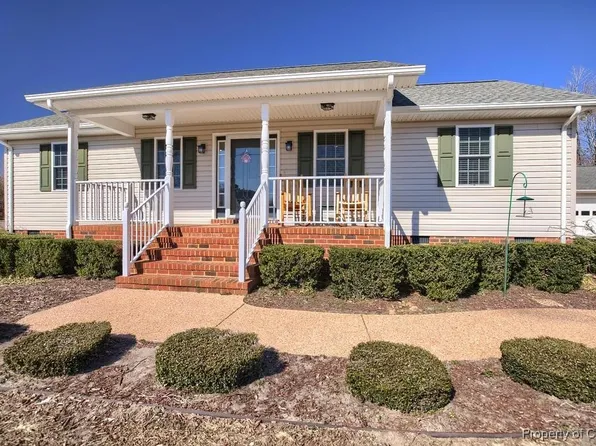 4324 Deer Hunters Ln, Hayes, VA 23072