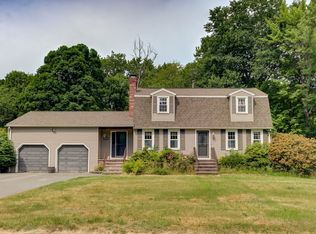 113 Rolling Ridge Ln, Methuen, MA 01844
