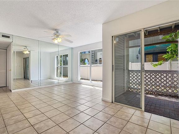3rd image of 603 S Melville Ave APT 6
