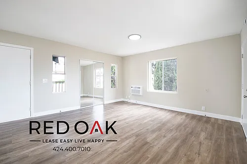 1915 Santa Ynez St #1/4 Photo 1