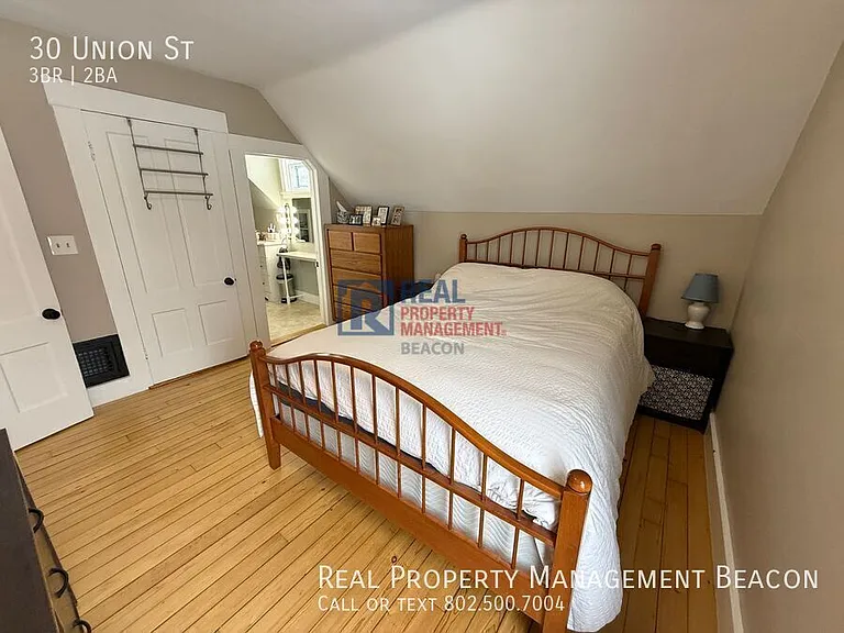 30 Union St — Photo 13