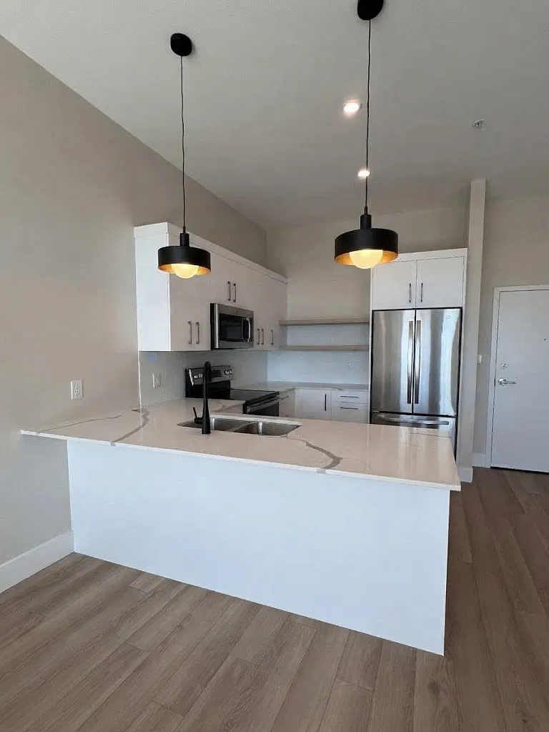 165 McLaughlin Dr. — Photo 4