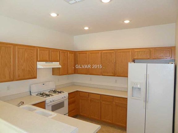 5th image of 5325 Dawn Break Canyon St
