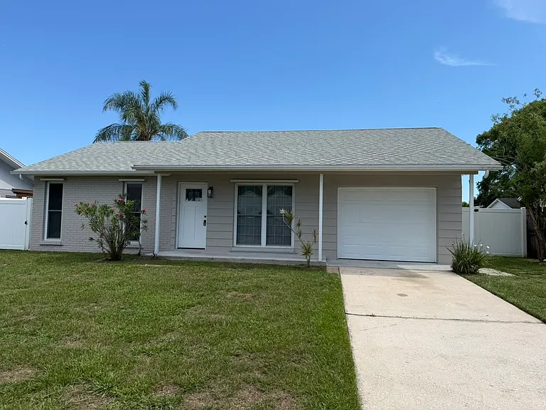 7608 Humboldt Ave — Photo 2