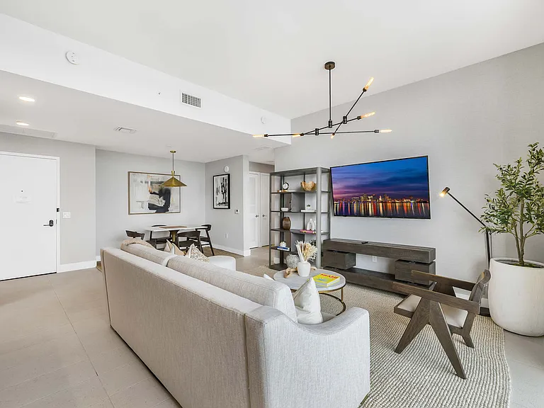 159 NE 6th St #49-ID1045262P — Photo 14