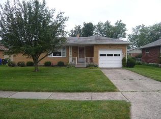 305 Kenyon Dr, Hamilton, OH 45015