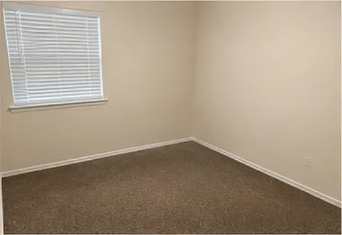 3906 Hooper Dr — Photo 7
