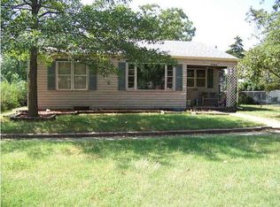 1121 S Millwood St, Wichita, KS 67213