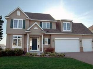 2055 Ormond Dr, Shakopee, MN 55379