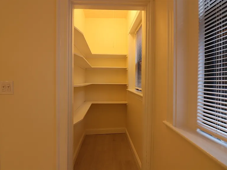 12 Park St — Photo 18