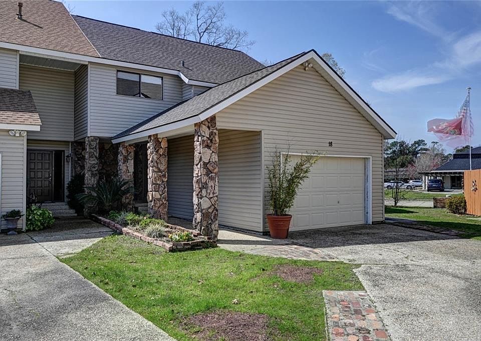 1st image of 18 Caribbean Ct #18