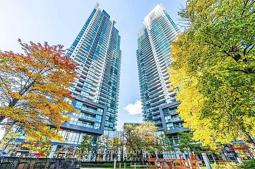5168 Yonge St #302 Photo 1