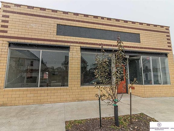 2nd image of 5210 S 21st St