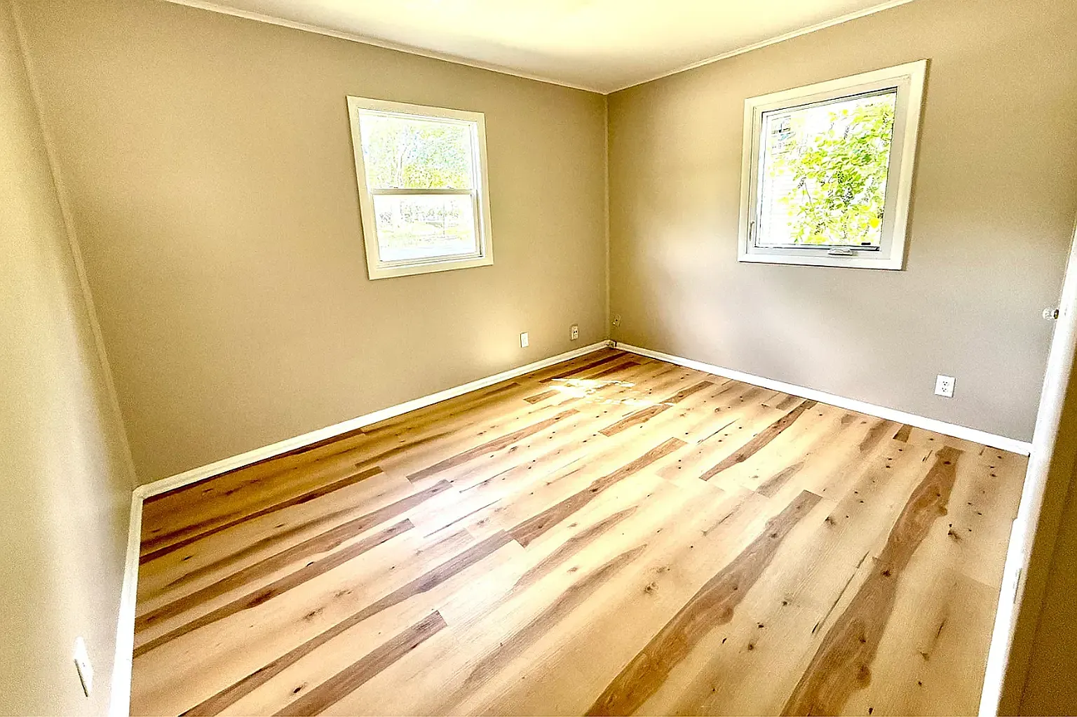 2 bed, 850 sqft, $1,395 — Photo 2