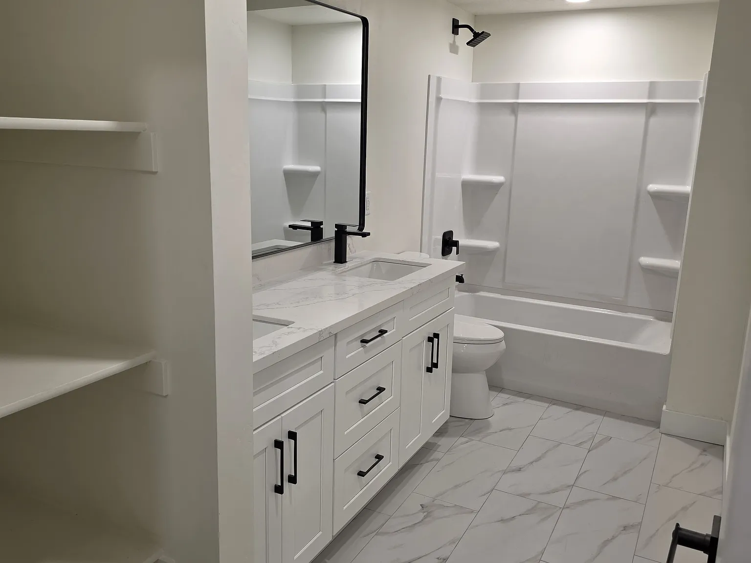 Brand New 3 Bed/2 Bath Basement Apartment - Private Entrance & private fenced yard — Photo 3