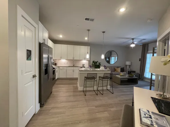 (undisclosed Address), New Braunfels, TX 78130