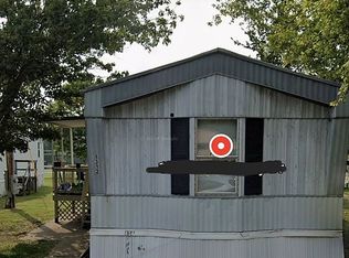 1312 Blackberry Dr, Louisville, KY 40272