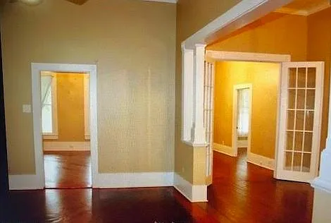 903 E Washington Ave — Photo 10