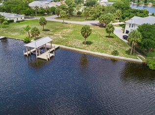 304 14th St SW #35, Ruskin, FL 33570