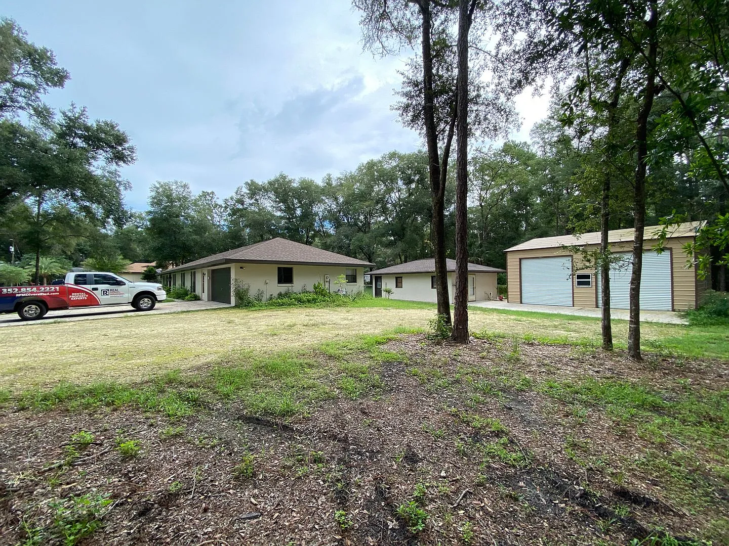 Rainbow Springs Woodlands - 4/3/2 - Plus detached 30x30 shop — Photo 4