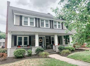 12 Hillcrest Ave, Longmeadow, MA 01106