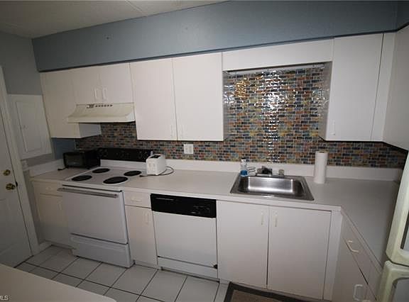 4th image of 465 Bald Eagle Dr Unit 15