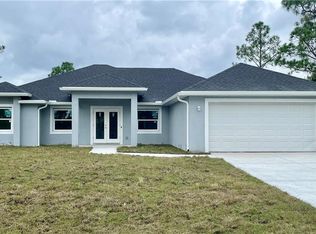 686 Creuset Ave S, Lehigh Acres, FL 33974