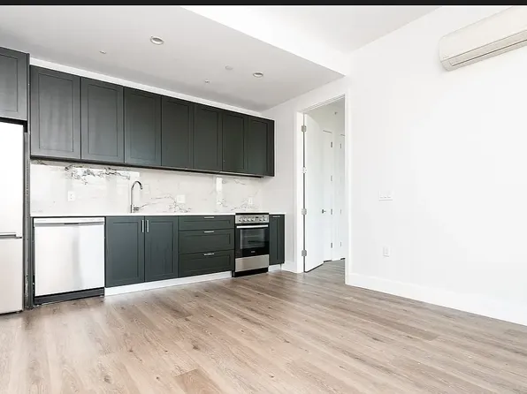 322 Grand Concourse image 1 of 8