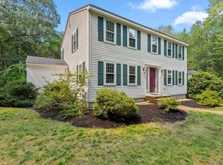 9 Liberty Ln, Hampstead, NH 03841