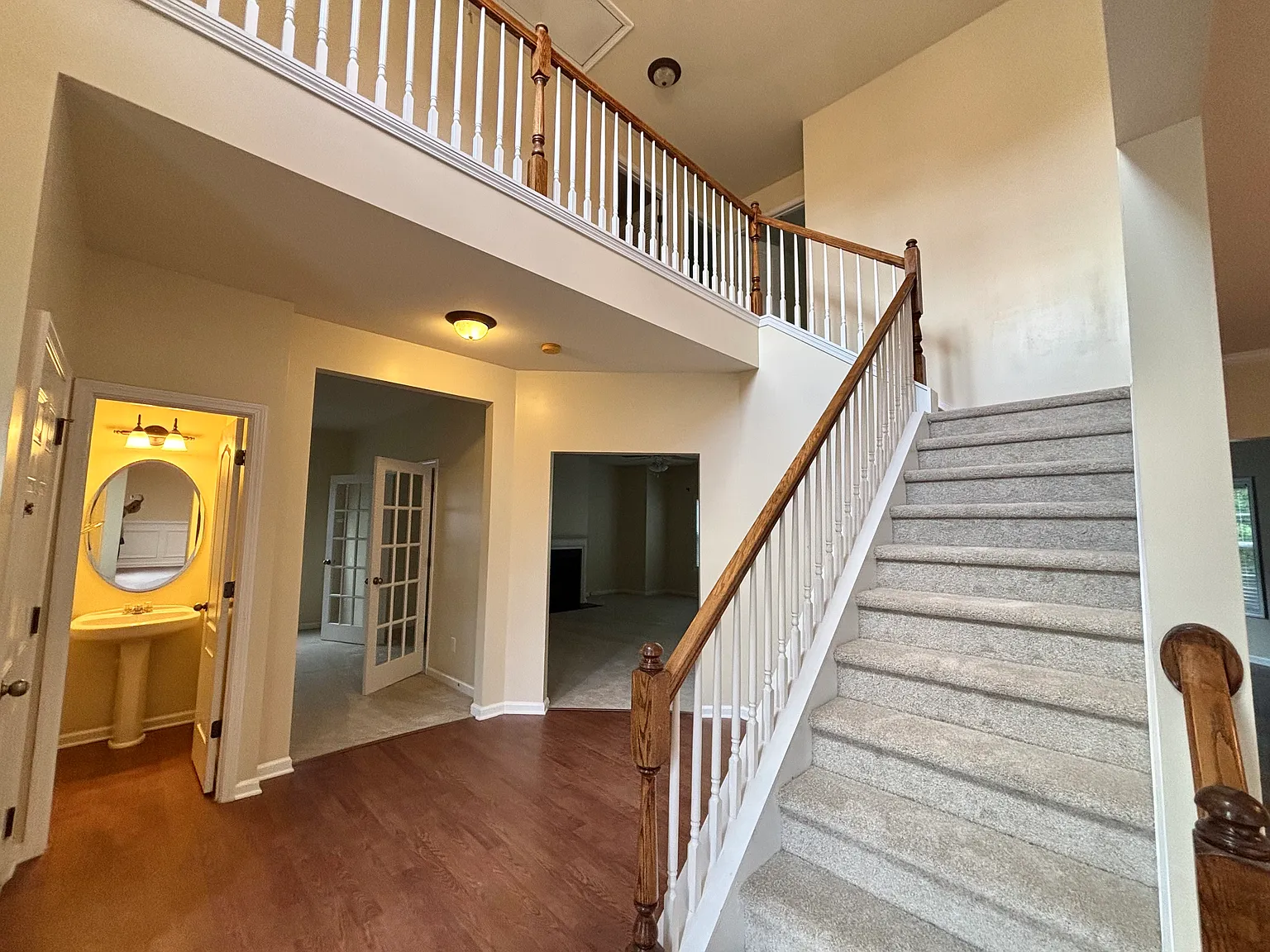 4 bed, 2.5 bath, 2998 sqft, $2,750 — Photo 3