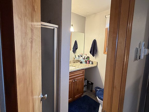 5th image of 3151 Bell Dr