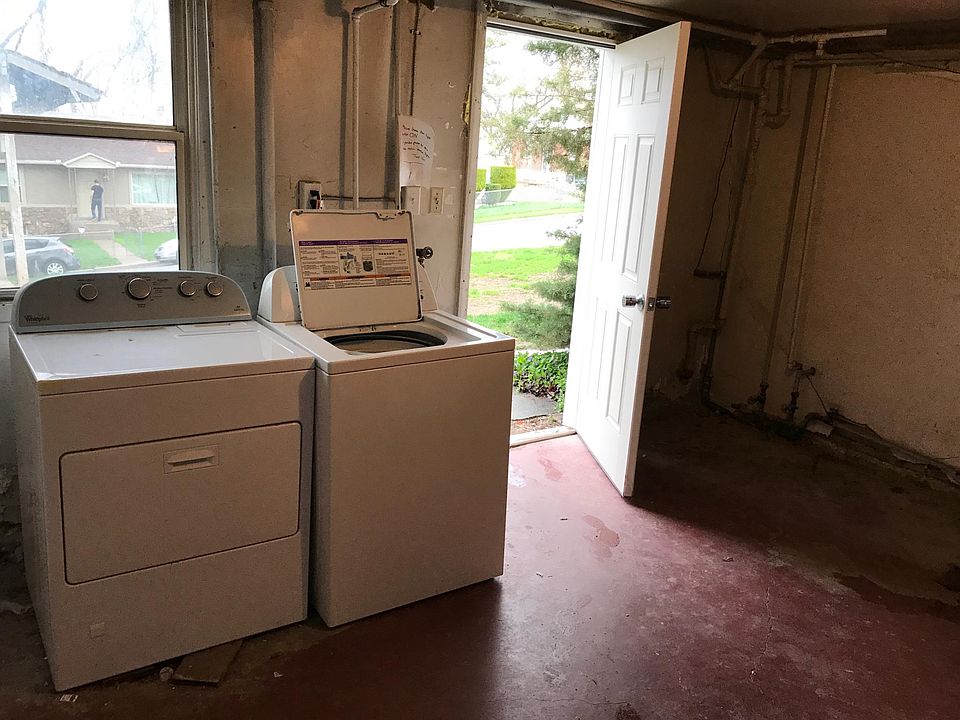 Shared laundry