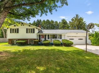 1349 Wilson Dr, Marion, OH 43302