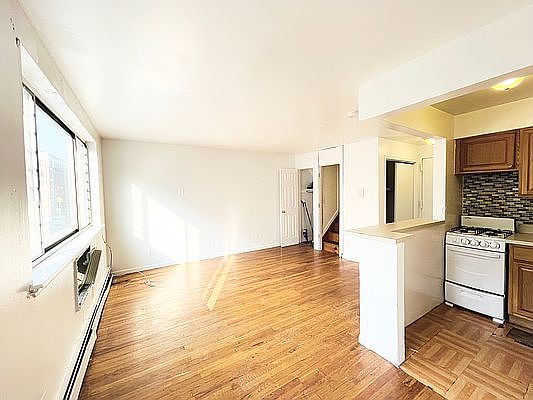 1st image of 65 Cooper St APT 2B