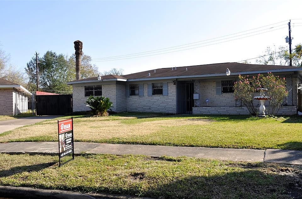 1st image of 7958 Glenheath St