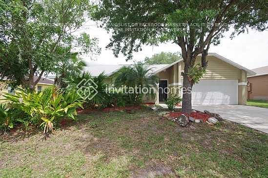 2nd image of 605 Fisher Ct