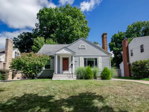224 Wallinwood Ave NE, Grand Rapids, MI 49503