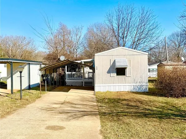 928 Joyce Dr, Farmington, MO 63640