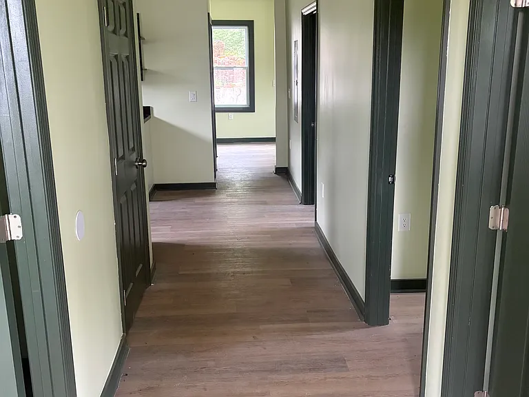 2112 Davenport St — Photo 7
