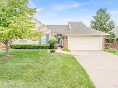 5669 Woodview Dr, Sterling Heights, MI, 48314